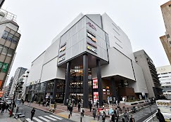 ショッピングセンター　CeeU Yokohama（ショッピングセンター）まで355m