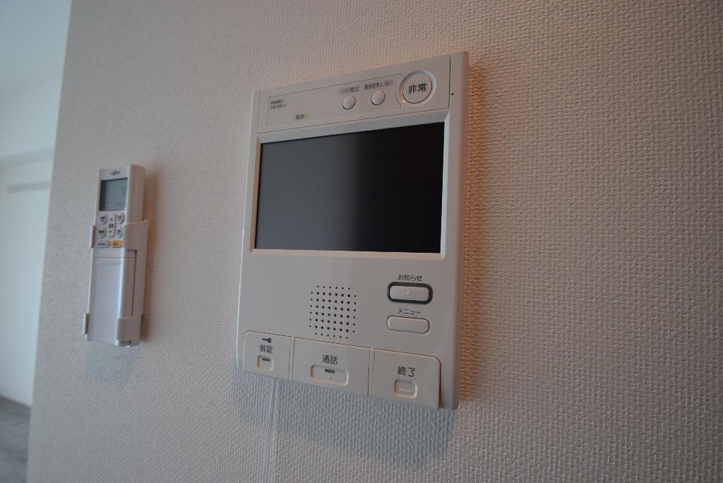 セキュリティ　カメラ付インターホン