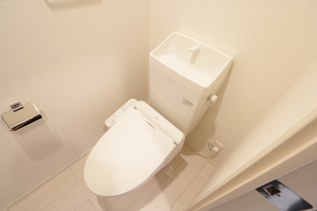 トイレ　Ｂ２０３・トイレ