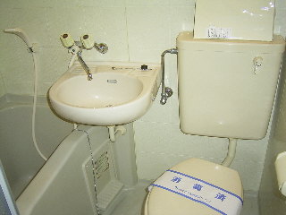 バス・シャワールーム