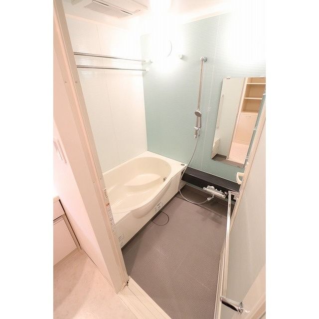 バス・シャワールーム　（別タイプ参考写真）コンフォリア板橋仲宿　板橋区仲宿