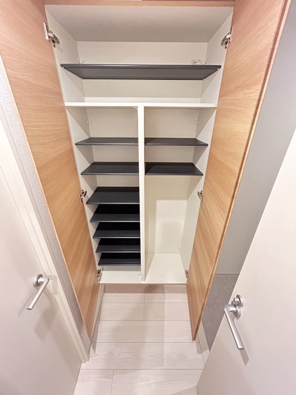 収納　天満橋クリスビル　収納