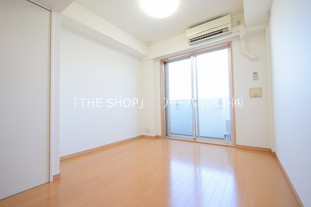 居室・リビング　洋室６．１畳