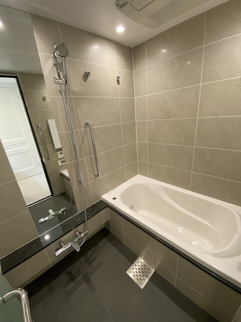 バス・シャワールーム　お風呂