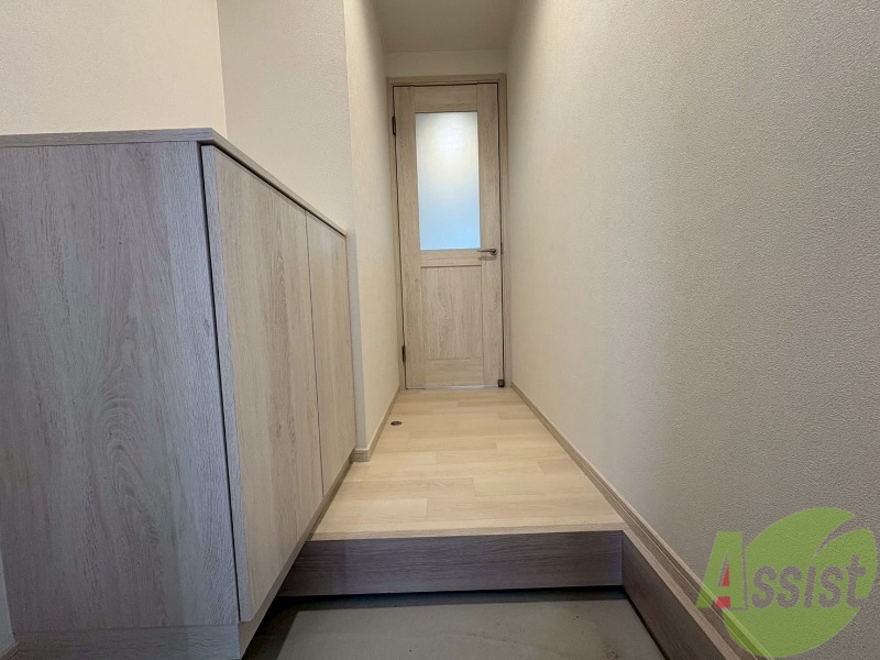 玄関　玄関から撮影しました。イメージを掴んでください。