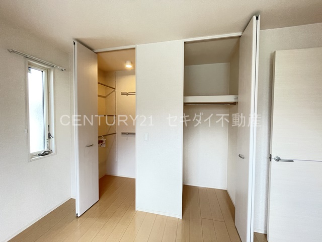 収納　クローゼット