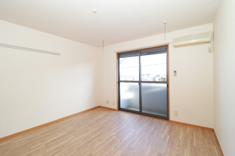 居室・リビング　図面と現状に相違がある場合には現状を優先