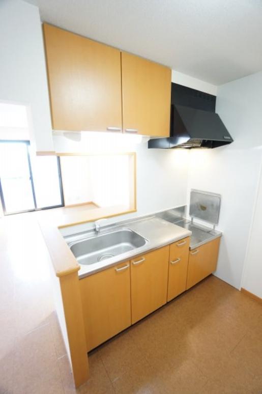 キッチン　※反転タイプの写真です。