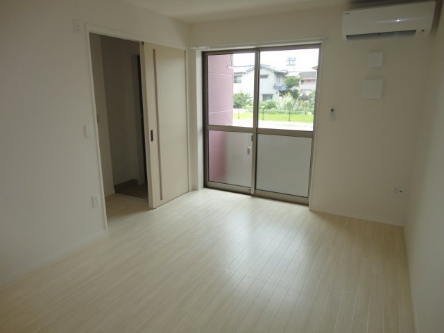 その他部屋・スペース　ＬＤＫ（12.6帖）