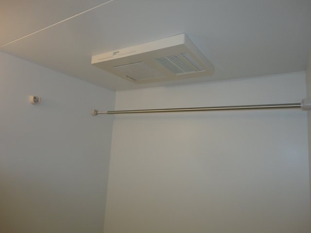 その他設備　浴室乾燥機