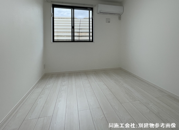 居室・リビング　開放感のあるゆったりとしたお部屋です♪※同仕様