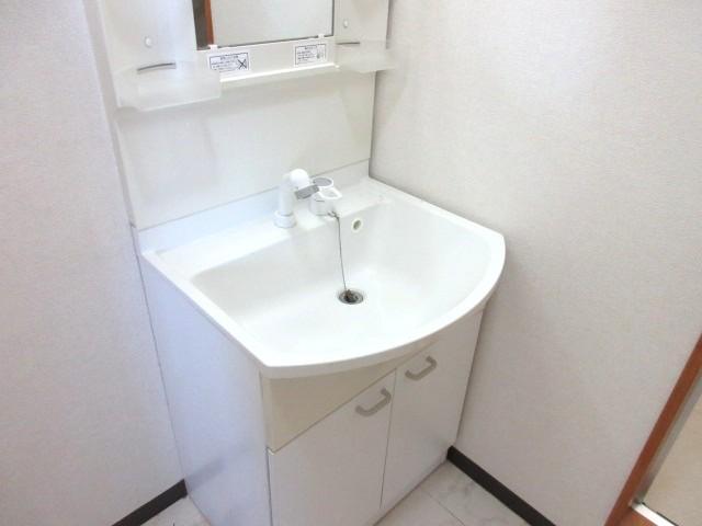 洗面設備　洗髪洗面化粧台