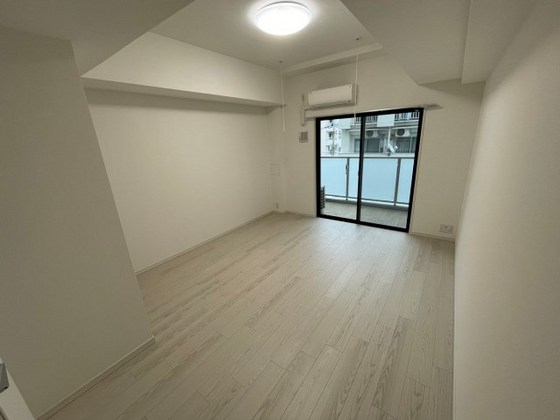 居室・リビング　※別部屋の写真です