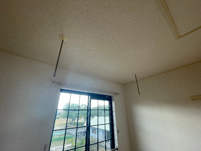 その他　室内物干し付き