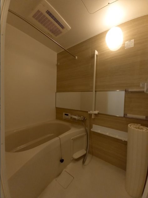 バス・シャワールーム　浴室