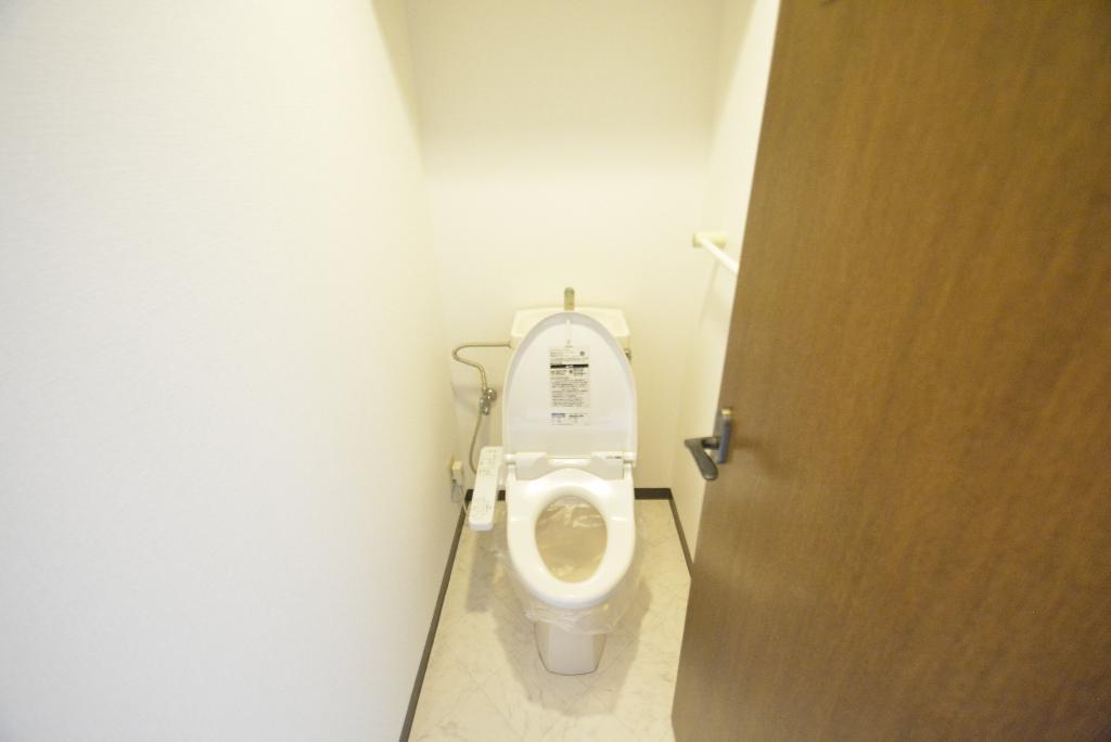 トイレ　シャワー付トイレ