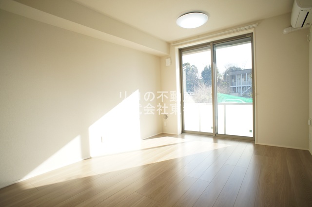 居室・リビング　※退去のお写真です