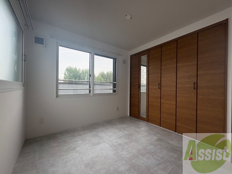 その他部屋・スペース　寝室です。部屋をどう使うかはあなた次第です！