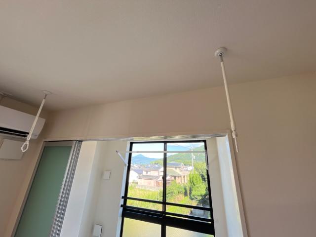 その他設備　室内物干し