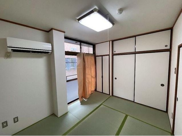 居室・リビング　※別号室のイメージ写真です。