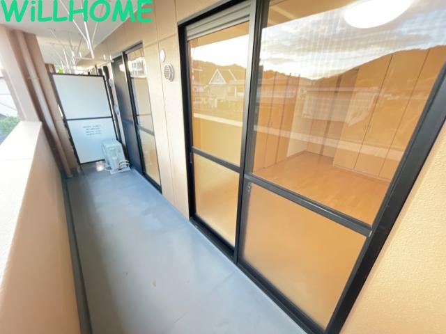 バルコニー　ベランダ