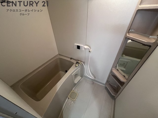 バス・シャワールーム　バストイレ別でおすすめです☆