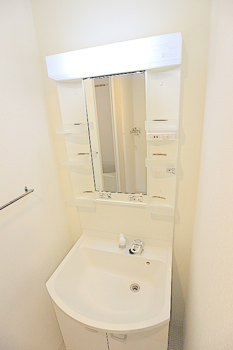 洗面設備　シャンプードレッサーです☆