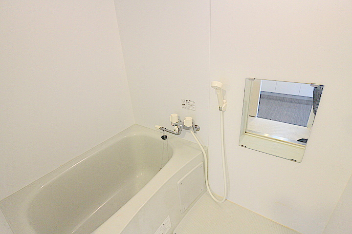 バス・シャワールーム　バスルームです☆