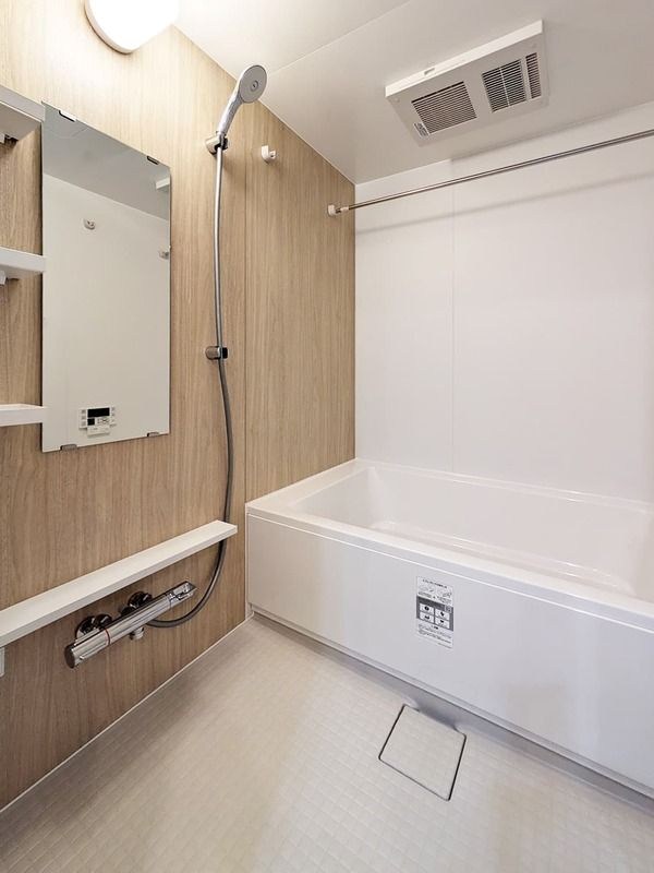 バス・シャワールーム