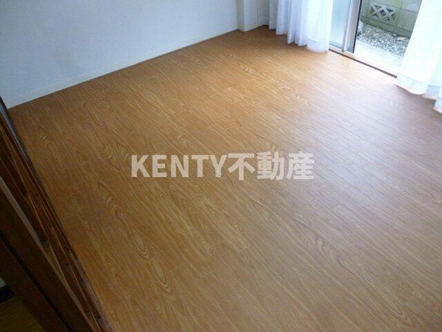 その他部屋・スペース　落ち着いて過ごせるお部屋なので、寝室にいかがでしょうか