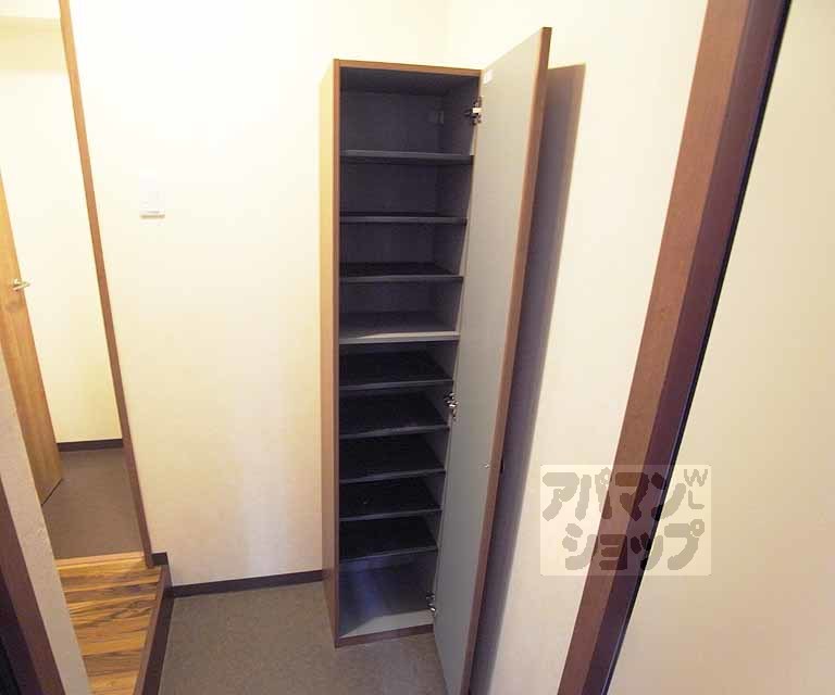 収納　シューズボックスです。