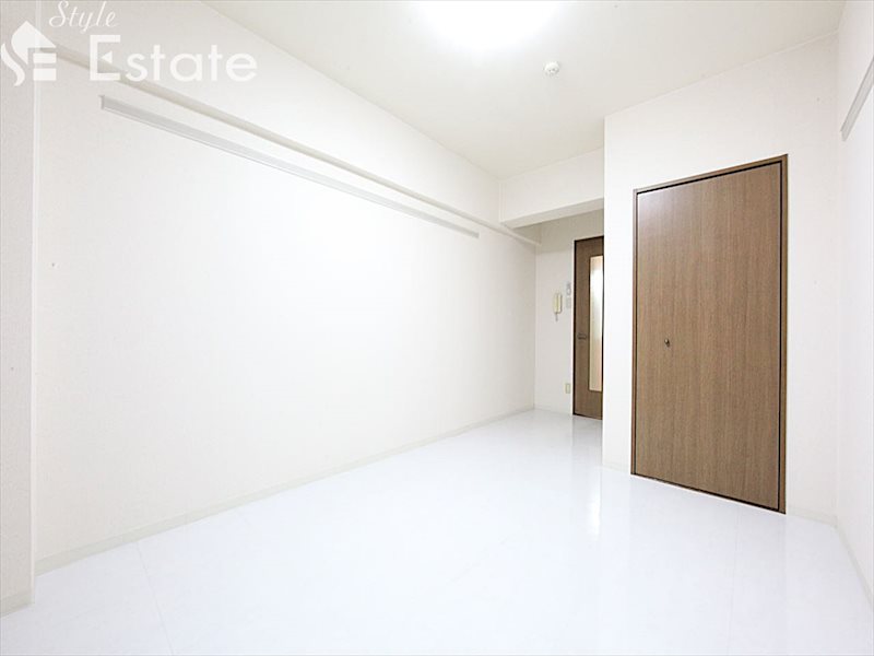 居室・リビング　内装