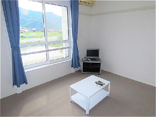 その他部屋・スペース　カーペットのお部屋です