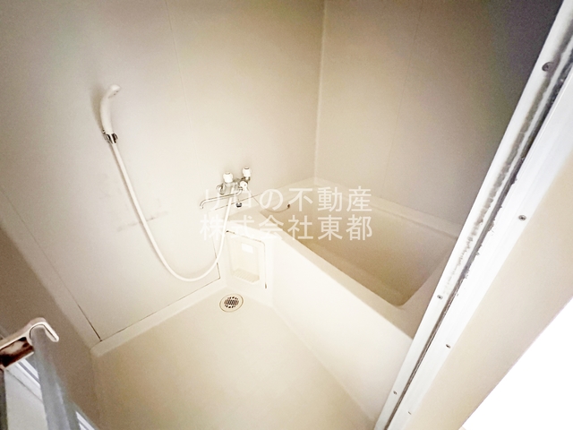 その他共有部分　雨の日でも安心☆屋根付の駐輪場です☆