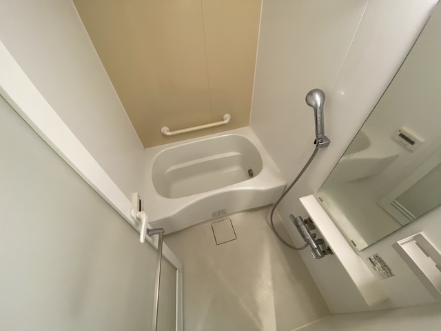 バス・シャワールーム　追い炊き付きで長風呂派も嬉しい