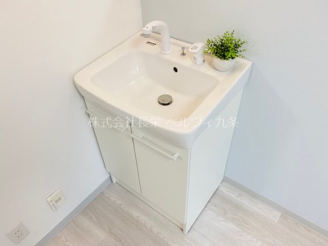 洗面設備　201号室/2023.11.13時点