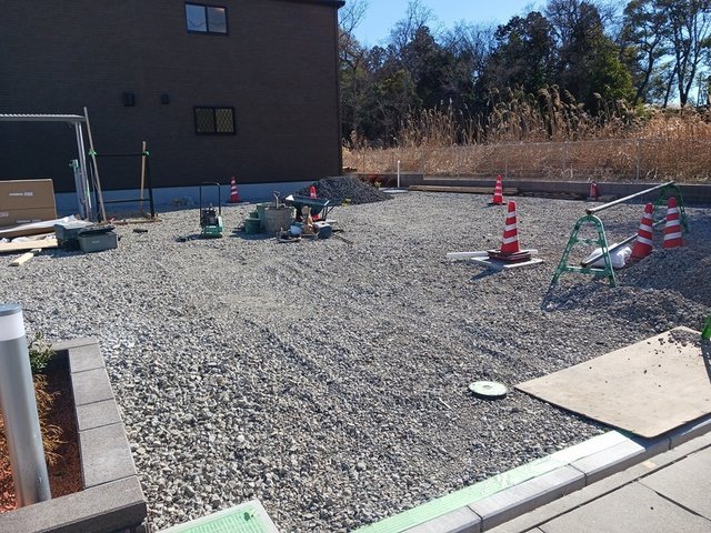 駐車場　駐車場に車を止められます