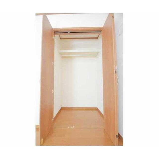 収納　広めのクローゼット