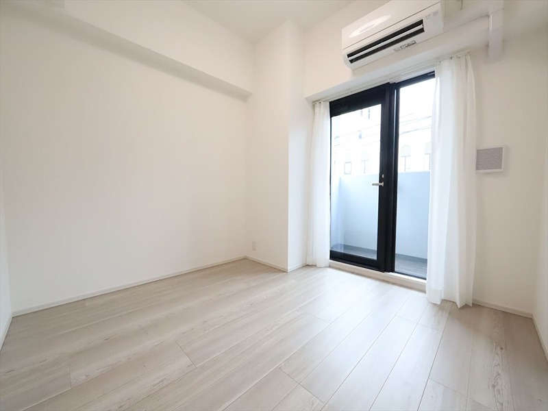 居室・リビング　洋室6.5帖　エアコン完備