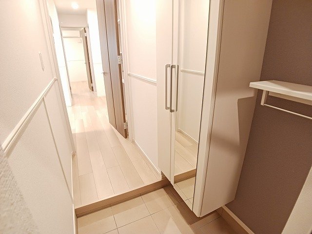 玄関　シンプルで使いやすい玄関です