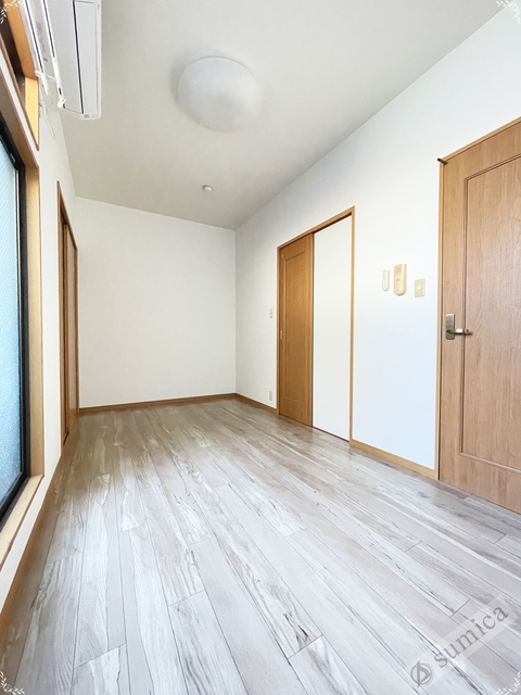 居室・リビング　ネットは無料で利用可能です♪♪