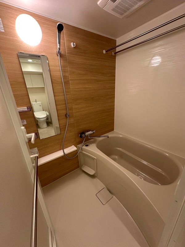 バス・シャワールーム