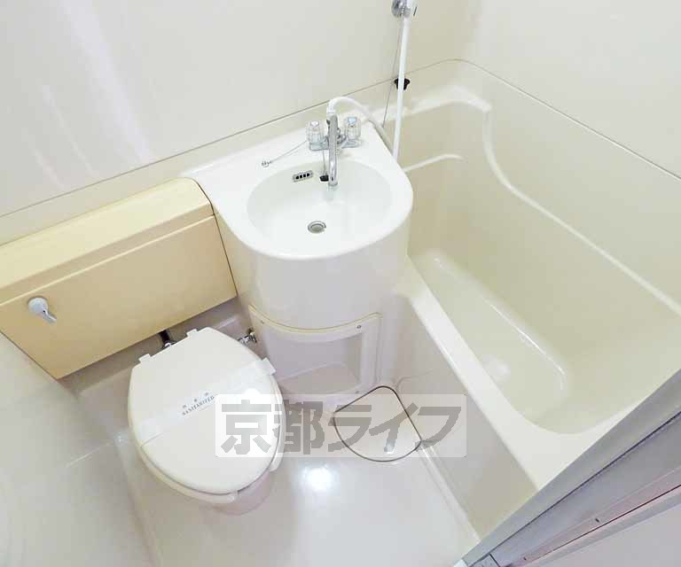 バス・シャワールーム　ユニットバスです。