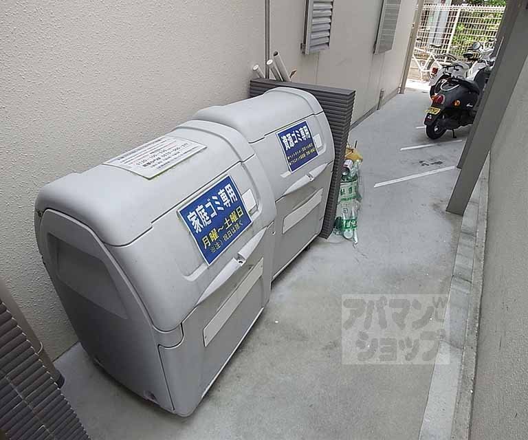 その他　ダストボックス