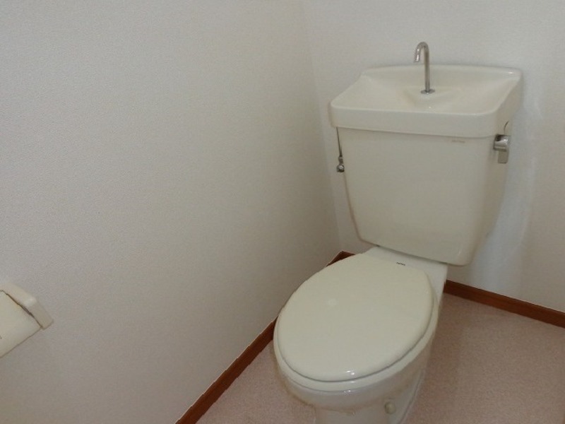 トイレ　図面と現状に相違がある場合には現状を優先