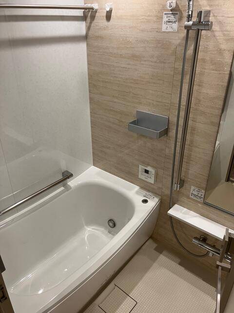 バス・シャワールーム　追い炊き機能付きです