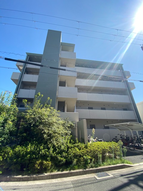 建物外観　オートロック付きで安心のセキュリティ♪