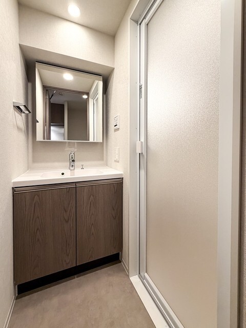 洗面設備　※写真は同タイプ住戸です。