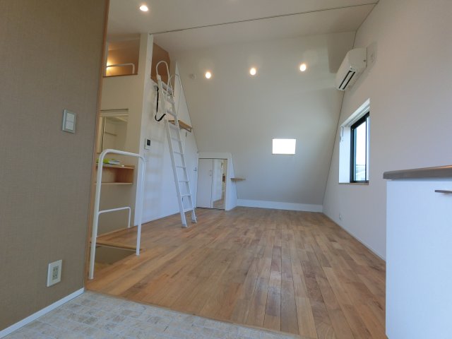 居室・リビング　2024/6撮影