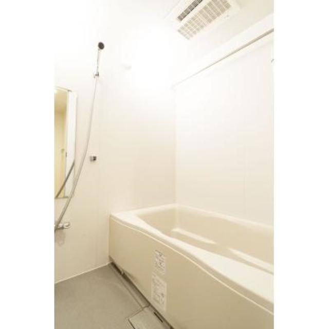 バス・シャワールーム　※写真は同タイプ住戸です。